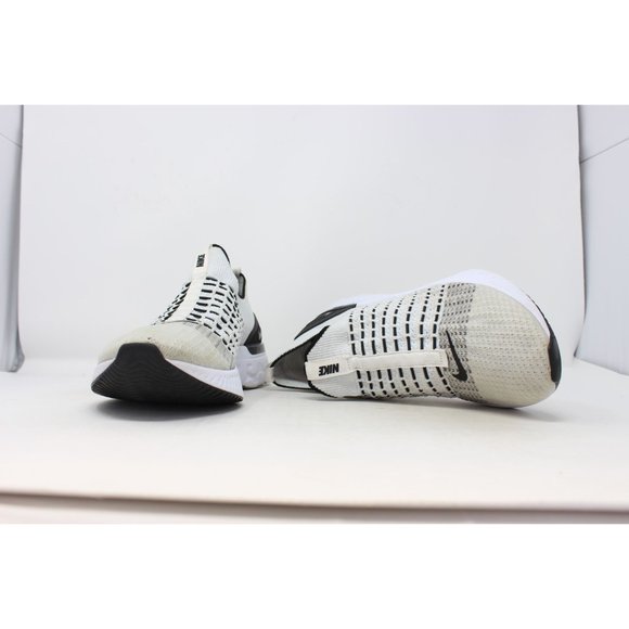 Men's React Phantom Run Flyknit 2 White CJ0277-100 - Picture 7 of 8